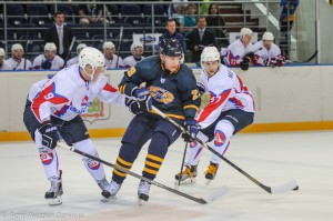 Хоккеисты «Дизеля» уступили волжской «Ариаде» в домашнем матче чемпионата ВХЛ