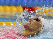 Золотая медаль Анастасии Зуевой на дистанции 50 метров