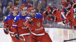 Российские хоккеисты вышли в финал молодежного первенства мира